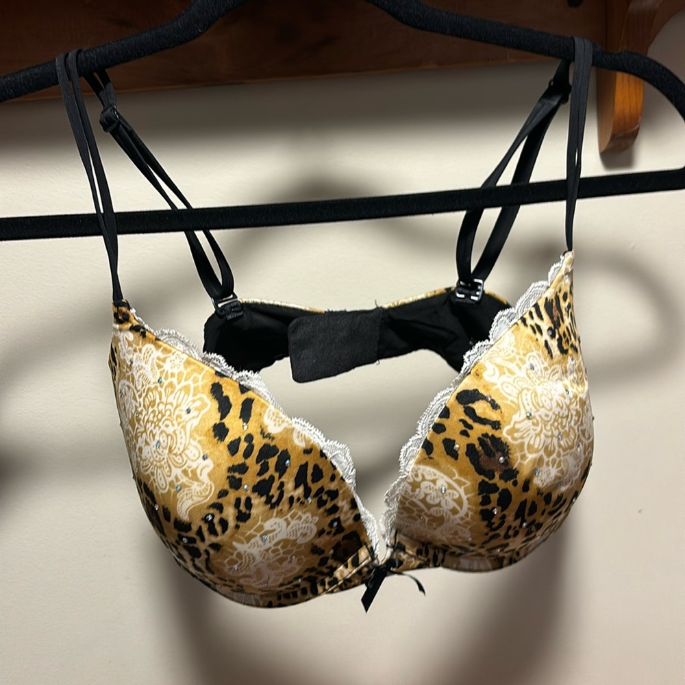 Victoria secret bra